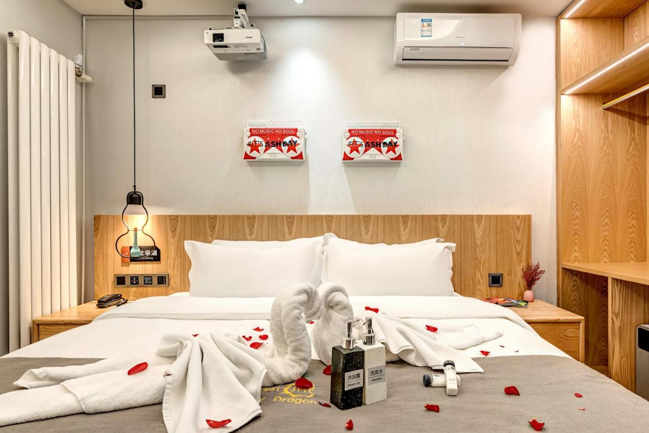Happy Dragon City Culture Hotel -In The City Center With Ticket Service&Food Recommendation,Near Tian'Anmen Forbidden City,Wangfujing Walking Street,Easy To Get Any Tour Sights In Beijing Bagian luar foto